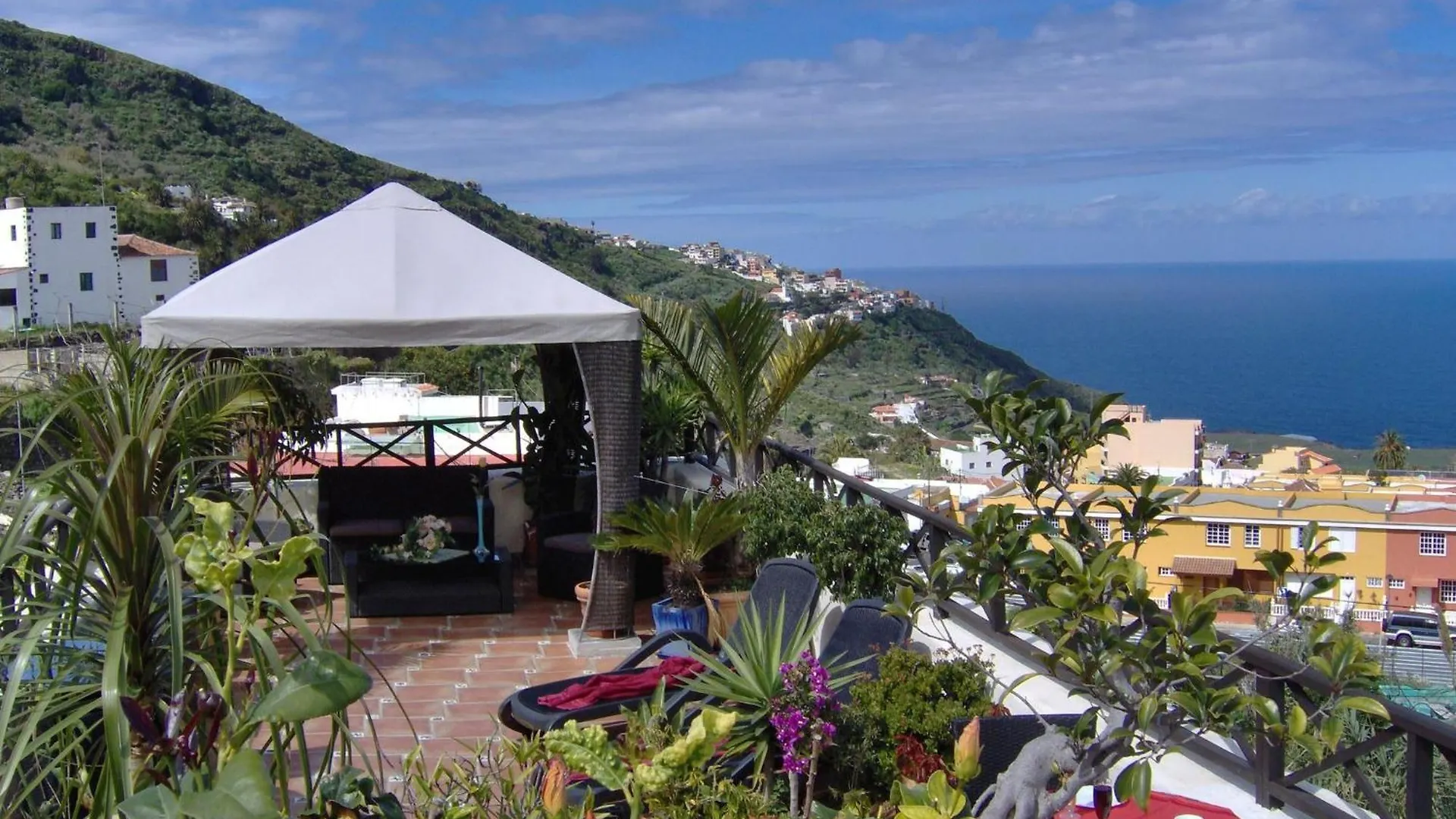 Holiday Home To The Street With Big Kitchen Icod De Los Vinos